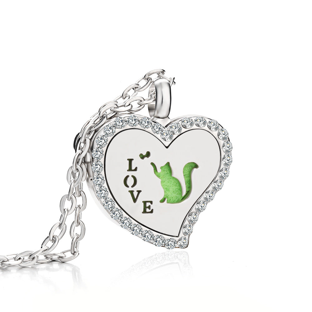 Heart-Shaped Essential Oil Diffuser Necklace – Aromatherapy Jewelry
