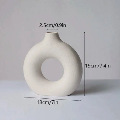 Round Ceramic Vase - Perlen Wiot