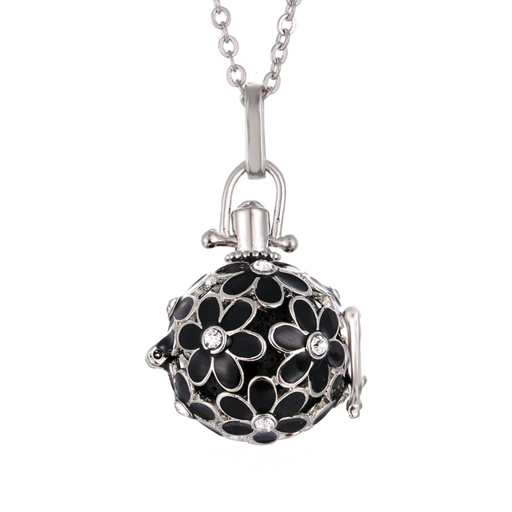 Daisy Drop Necklace – Scented Oil Diffuser Pendant