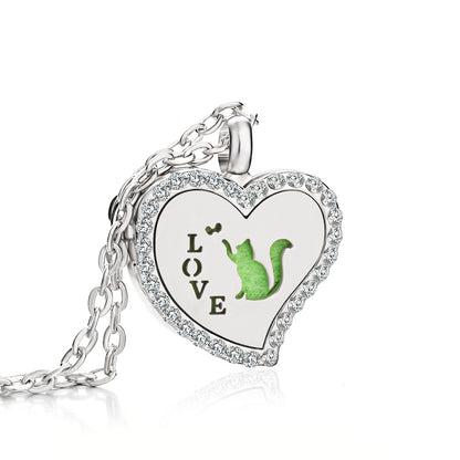 Heart-Shaped Essential Oil Diffuser Necklace – Aromatherapy Jewelry