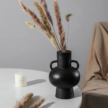 White Black Vases